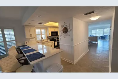 1827 SE 41st St #1D, Cape Coral, FL 33904 - Photo 4