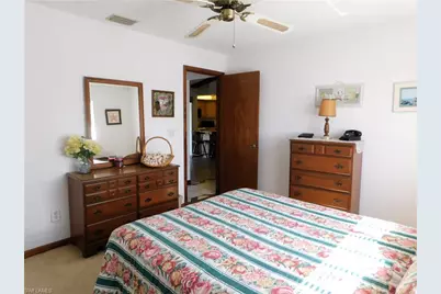 904 SE 18th St, Cape Coral, FL 33990 - Photo 24