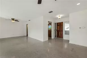 714 SE 43rd St, Cape Coral, FL 33904 - Photo 10