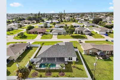 505 SW 25th Ln, Cape Coral, FL 33914 - Photo 36