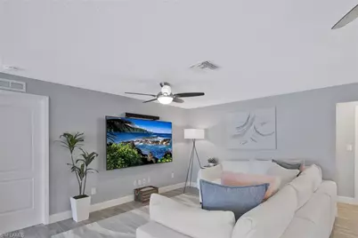 5943 Baker Ct, Fort Myers, FL 33919 - Photo 10