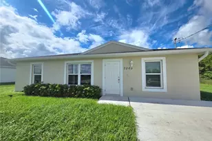 7065 Berwick Cir, Labelle, FL 33935 - Photo 1