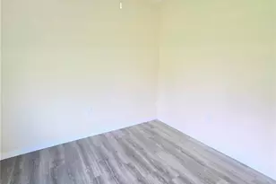 7065 Berwick Cir, Labelle, FL 33935 - Photo 4