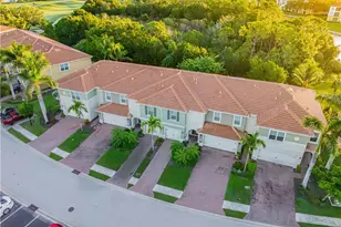 12539 Laurel Cove Dr, Fort Myers, FL 33913 - Photo 6