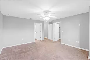 12539 Laurel Cove Dr, Fort Myers, FL 33913 - Photo 18