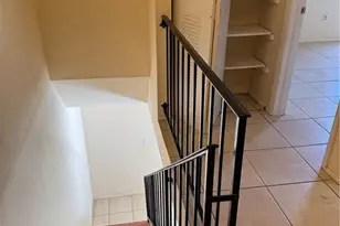 3276 Prince Edward Island Cir, Fort Myers, FL 33907 - Photo 2