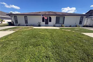 1213 SE 23rd Pl, Cape Coral, FL 33990 - Photo 1