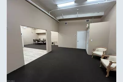 12155 Metro Pkwy #4, Fort Myers, FL 33966 - Photo 10