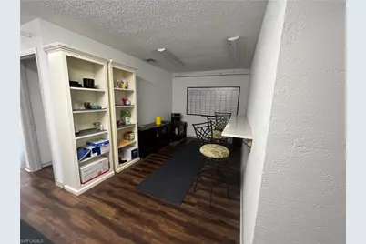 12155 Metro Pkwy #4, Fort Myers, FL 33966 - Photo 18