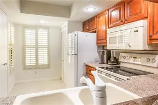 15126 Parkside Dr, Fort Myers, FL 33908 - Photo 8