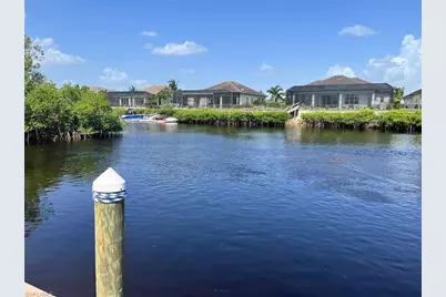 6156 Lake Front Dr, Fort Myers, FL 33908 - Photo 6