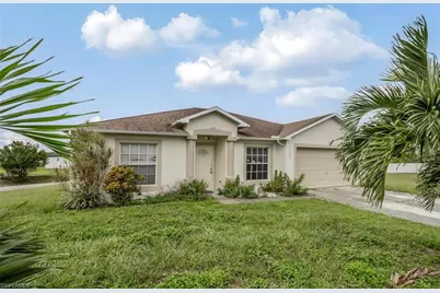 2203 Christopher Ave N, Lehigh Acres, FL 33971 - Photo 2