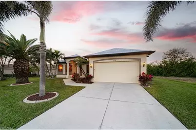 118 SE 23rd Pl, Cape Coral, FL 33990 - Photo 1