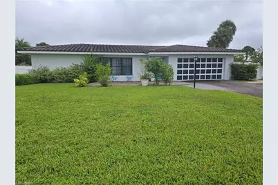 211 Richmond Ave S, Lehigh Acres, FL 33936 - Photo 2