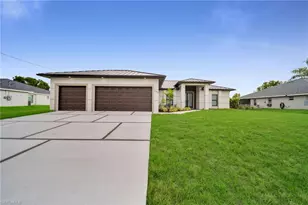 1505 NW 3rd Pl, Cape Coral, FL 33993 - Photo 2