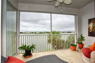 10480 Washingtonia Palm Way, Fort Myers, FL 33966 - Photo 2