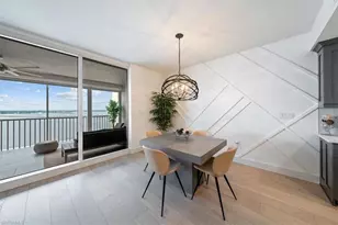 2104 W First St, Fort Myers, FL 33901 - Photo 14