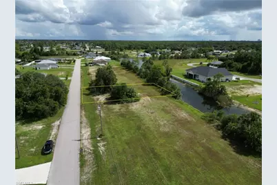 1428 NE 33rd St, Cape Coral, FL 33909 - Photo 18