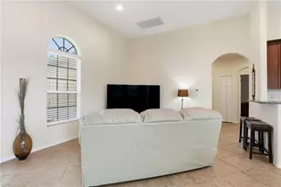 3908 15th St SW, Lehigh Acres, FL 33976 - Photo 6