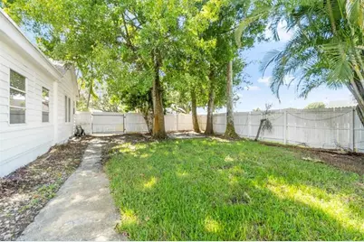 334 E Crescent Dr, Clewiston, FL 33440 - Photo 48