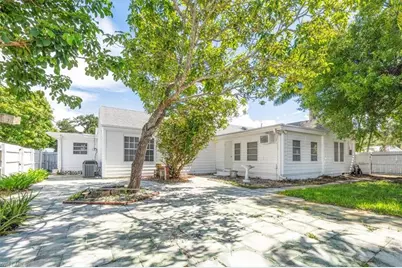 334 E Crescent Dr, Clewiston, FL 33440 - Photo 46