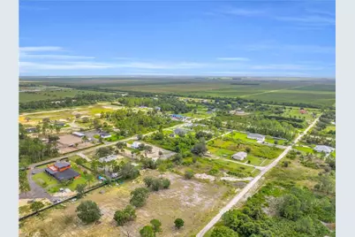 7896 8th Pl, Labelle, FL 33935 - Photo 8