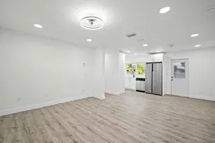 21512 Kenyon Ave, Port Charlotte, FL 33952 - Photo 6