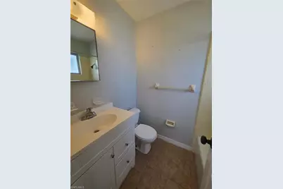 24 Temple Ct, Lehigh Acres, FL 33936 - Photo 10