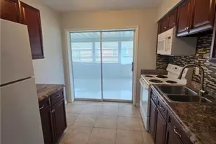 24 Temple Ct, Lehigh Acres, FL 33936 - Photo 4