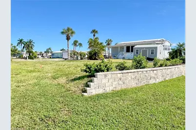 17680 Bryan Ct, Fort Myers Beach, FL 33931 - Photo 10