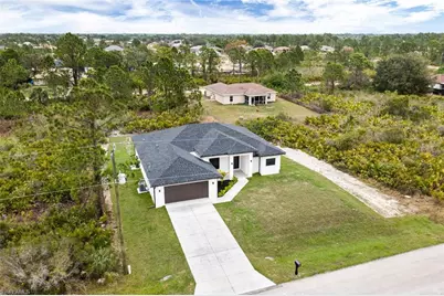 2712 40th St W, Lehigh Acres, FL 33971 - Photo 42