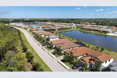 11395 Shady Blossom Dr, Fort Myers, FL 33913 - Photo 30