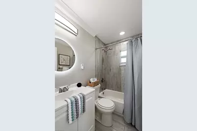 1805 Cornwallis Pkwy, Cape Coral, FL 33904 - Photo 22