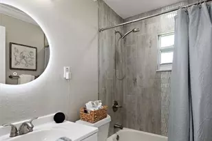 1805 Cornwallis Pkwy, Cape Coral, FL 33904 - Photo 22