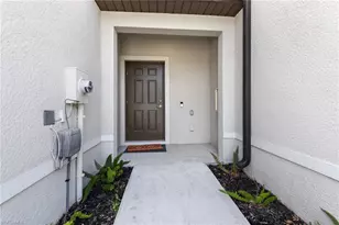 14013 Oviedo Pl, Fort Myers, FL 33905 - Photo 2