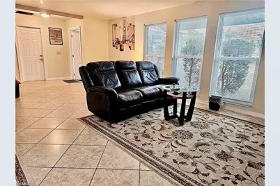 124 SE 31st St, Cape Coral, FL 33904 - Photo 6