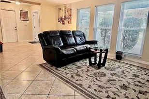 124 SE 31st St, Cape Coral, FL 33904 - Photo 6