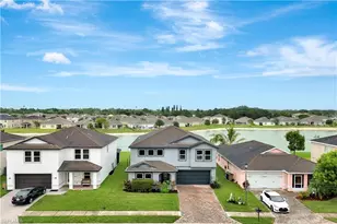 10337 Canal Brook Ln, Lehigh Acres, FL 33936 - Photo 34