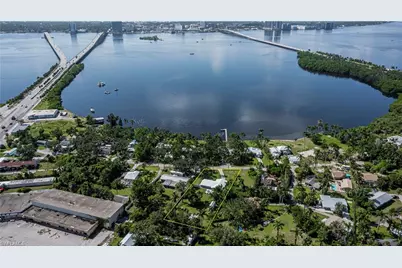 62 W North Shore Ave, North Fort Myers, FL 33903 - Photo 8