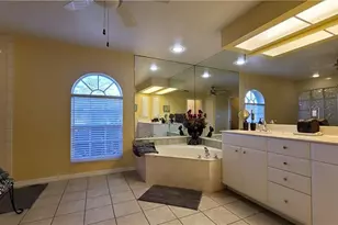 2720 SW 51st St, Cape Coral, FL 33914 - Photo 12