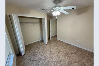 919 Berg St E, Lehigh Acres, FL 33974 - Photo 14