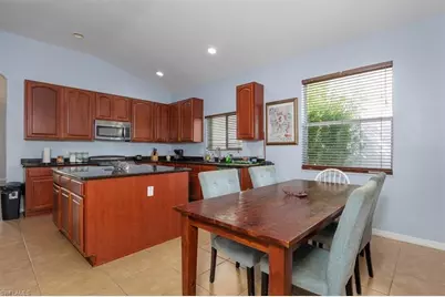 2461 Sutherland Ct, Cape Coral, FL 33991 - Photo 8