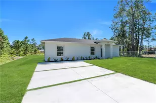 577 Aspen Ave S, Lehigh Acres, FL 33974 - Photo 16
