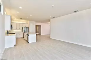 15241 Cortona Wy, Fort Myers, FL 33908 - Photo 4