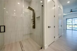 1531 NW 40th Pl, Cape Coral, FL 33993 - Photo 28