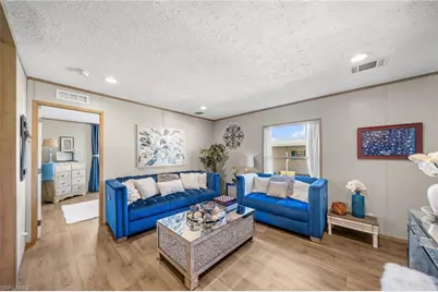 372 Santa Fe Trl, North Fort Myers, FL 33917 - Photo 2