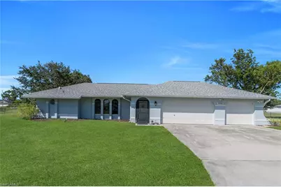 2133 NE 27th Ter, Cape Coral, FL 33909 - Photo 6