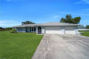 2133 NE 27th Terrace, Cape Coral, FL 33909 - Photo 8