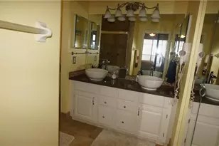 9856 Costa Mesa Ln, Bonita Springs, FL 34135 - Photo 20