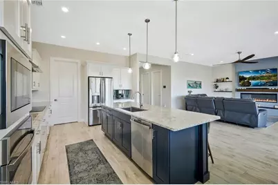 2717 SW 38th St, Cape Coral, FL 33914 - Photo 14